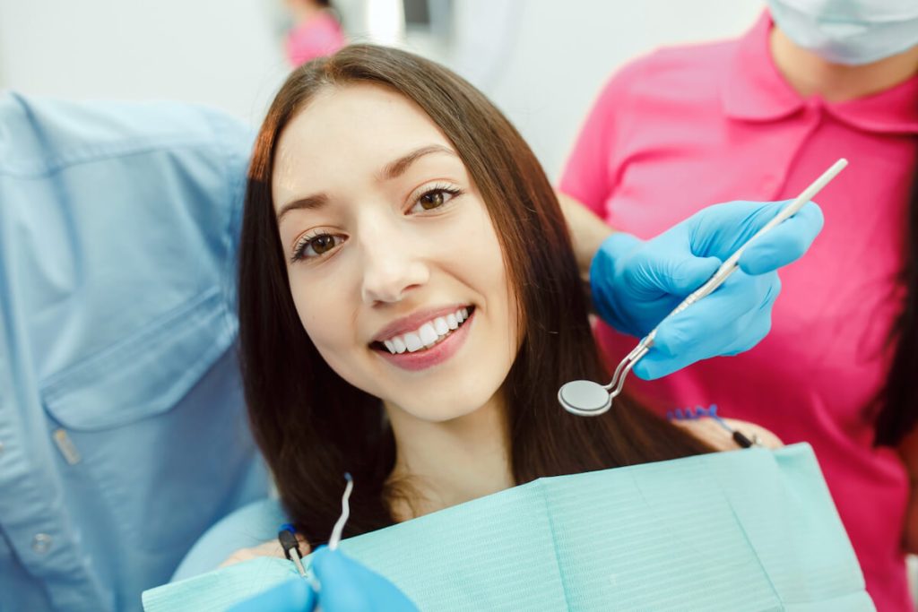 root canal vs extraction comparing treatment options for severely damaged teeth